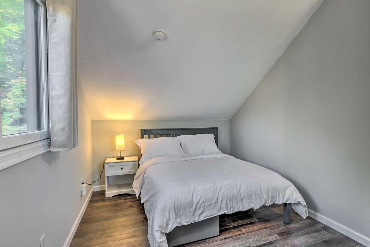 Vernon Township Condo - Walk To Ski Resort! Экстерьер фото